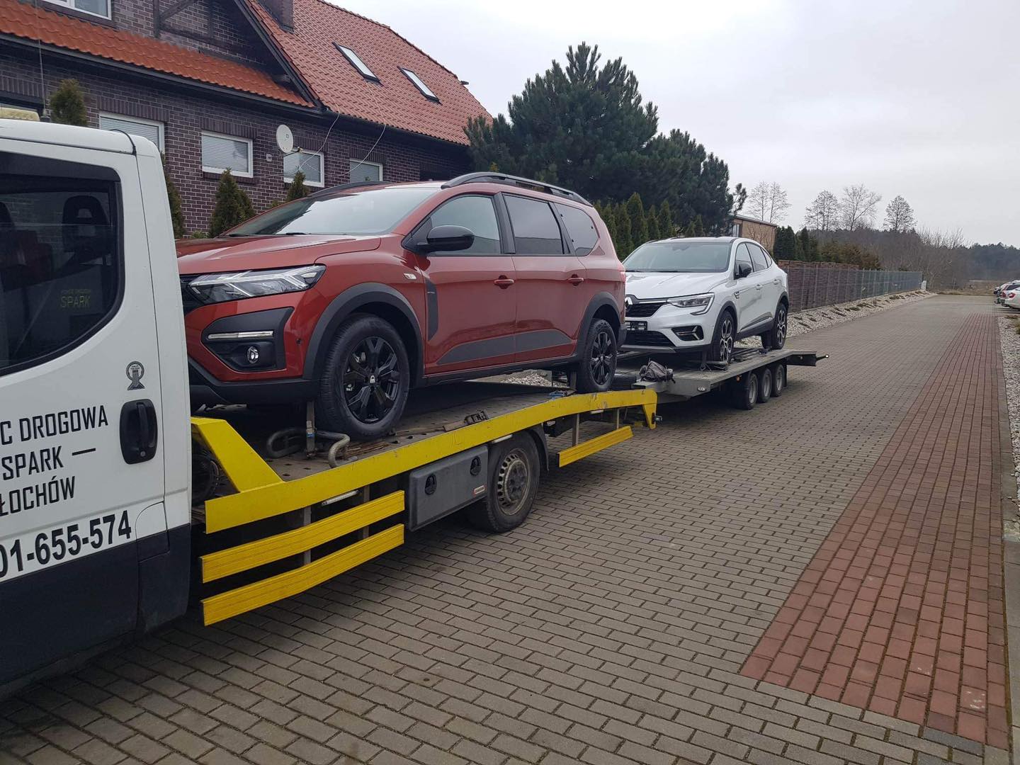 487376187_1198255232300467_2850501785715693185_n